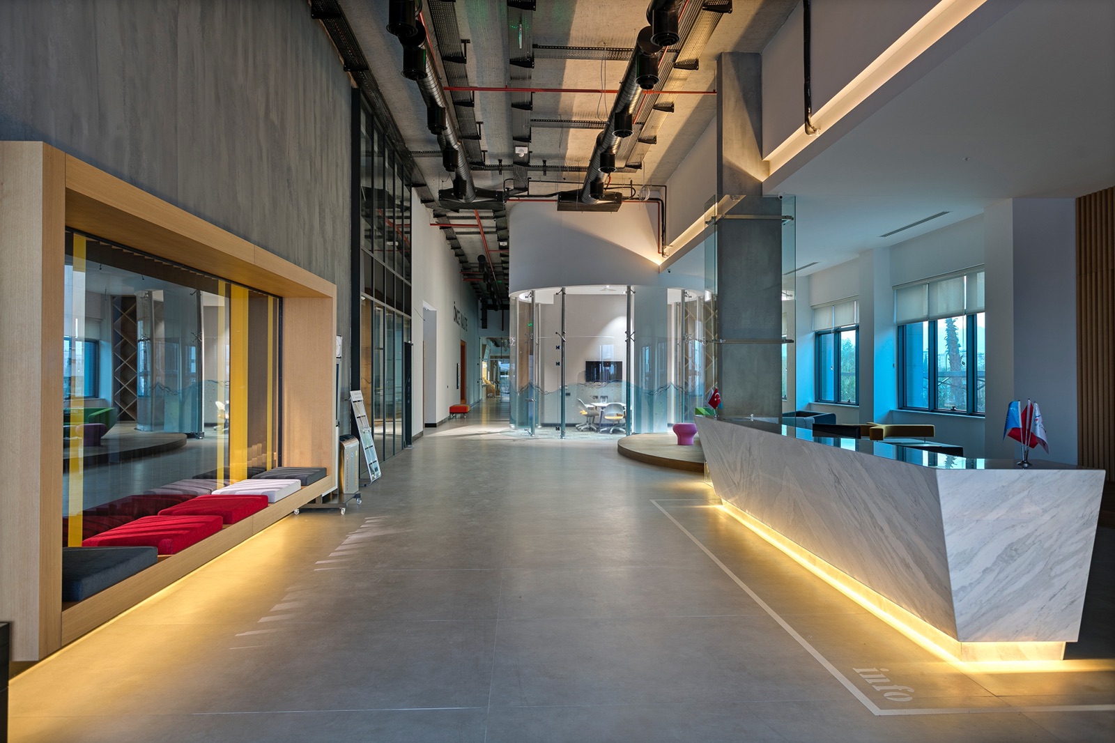 camsas-office-antalya-8.jpg